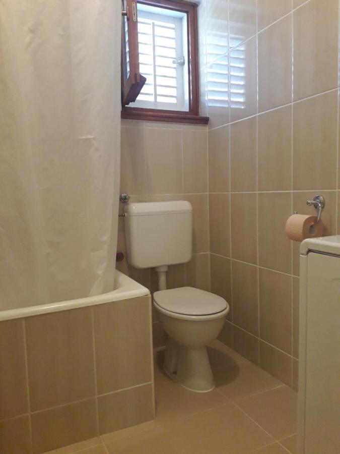 Goga Apartment Петркане Екстериор снимка